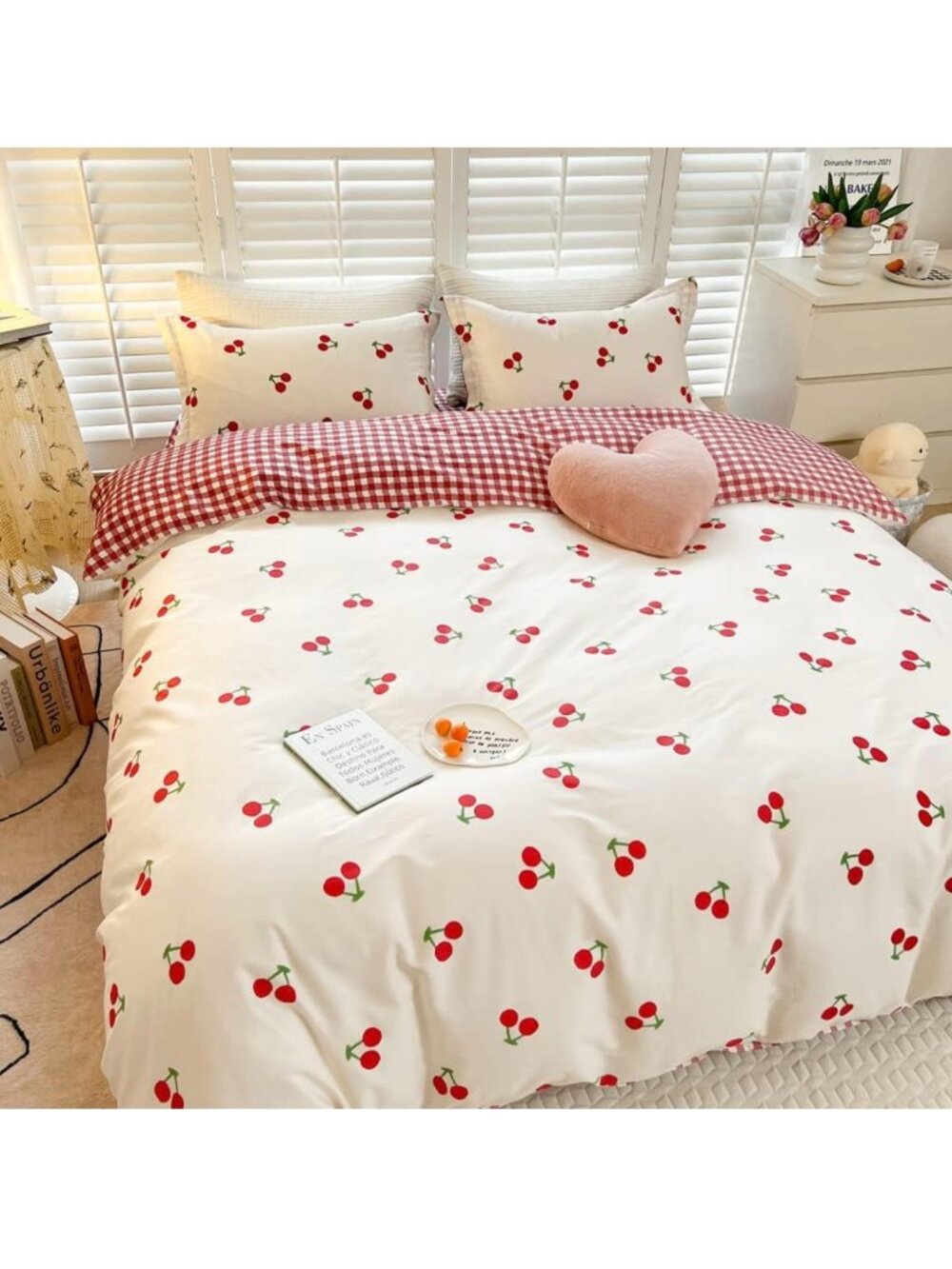BlueBlue Cherry Duvet Set - Duvet Cover and Two Standard Pillow Shams - Queen